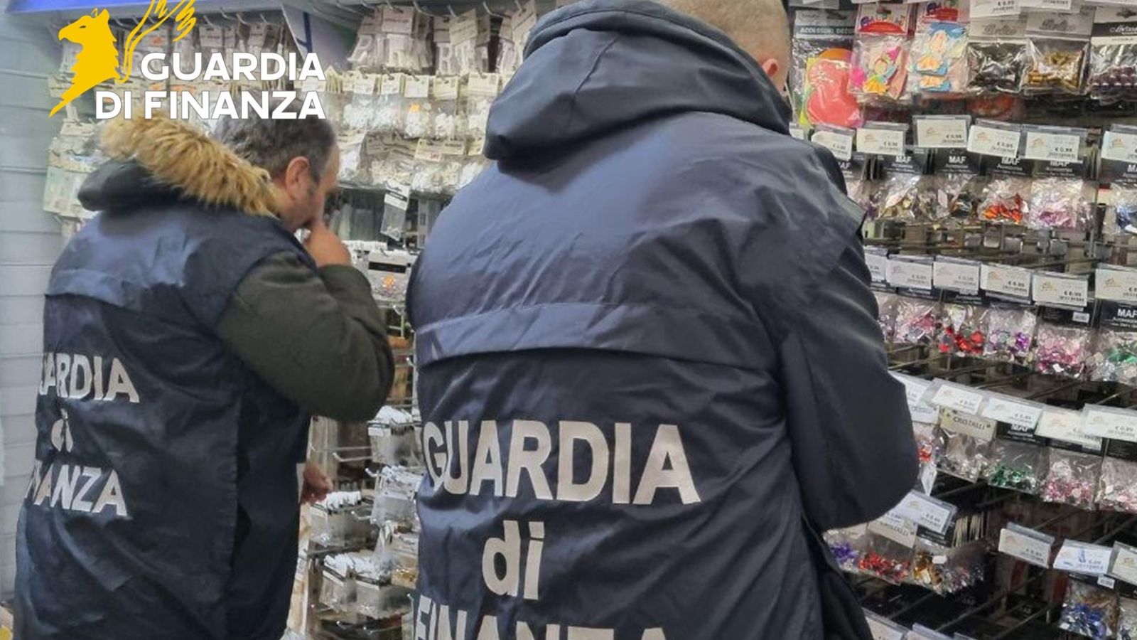 GUARDIA DI FINANZA: SEQUESTRATI PRODOTTI POTENZIALMENTE PERICOLOSI E SEGNALATI 8 RESPONSABILI